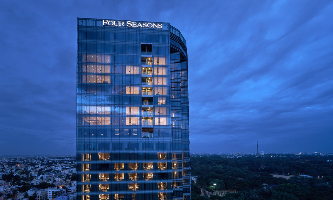 L’Histoire et le Prestige des Hôtels Four Seasons : Une Icône du Luxe